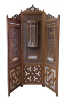 Lot 274 - Three leaf hardwood screen.