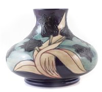 Lot 76 - Moorcroft vase decorated with tulips with box