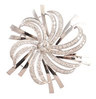 Lot 136 - Platinum and diamond floral spray brooch