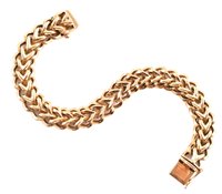 Lot 111 - 18ct yellow gold bracelet