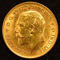 Lot 44 - King George V, Half-Sovereign, 1914.