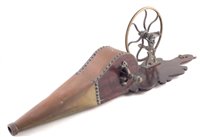 Lot 12 - Patent design mechanical bellows.