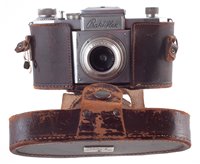 Lot 113 - Third Reich Kriegsmarine 35mm Praktiflex camera