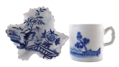 Lot 206 - Bow coffee can and a pickle dish circa 1760