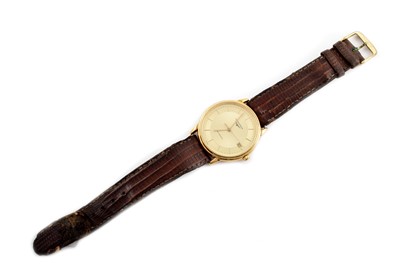 Lot 132 - Gent's two-colour Longines La Grande Classique watch.