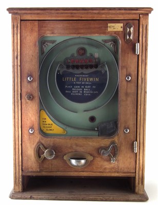 Lot 121 - Little Fivewin penny in the slot pinball machine