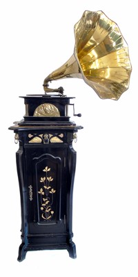 Lot 154 - A Gramophone and Typewriter Limited Melba gramophone.