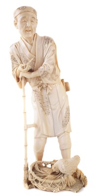 Lot 271 - Ivory Figure