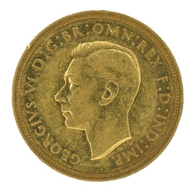 Lot 77 - King George VI, Sovereign, 1937.