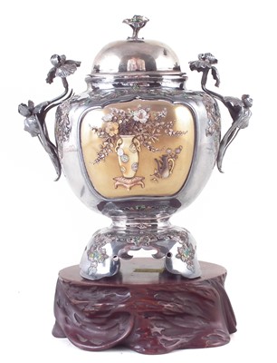 Lot 367 - Japanese Shibayama vase with stand and box