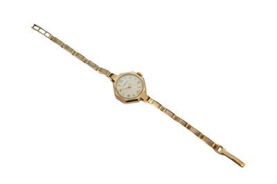 Lot 275 - A 1960s ladies 9ct gold Garrard wristwatch