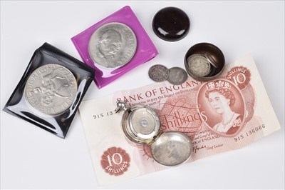 Lot 211 - Silver hallmarked 1896 sovereign case etc.