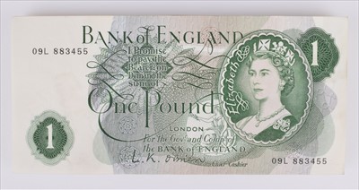 Lot 48 - Forty-three Series "C" Portrait Issue (March 1960) One Pound banknotes (43).