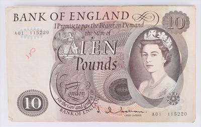 Lot 44 - Twenty-eight Series "C" Portrait Issue (February 1964), Ten Pounds banknotes (28).