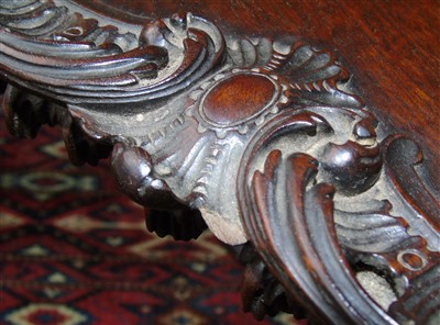Lot 615 - George III Irish snap-top table