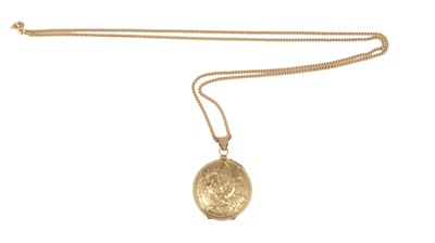 Lot 133 - An 18ct gold locket