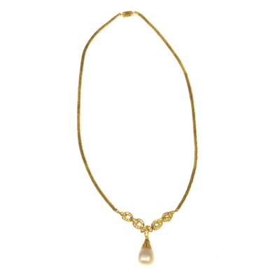 Lot 165 - A cultured pearl and diamond necklace