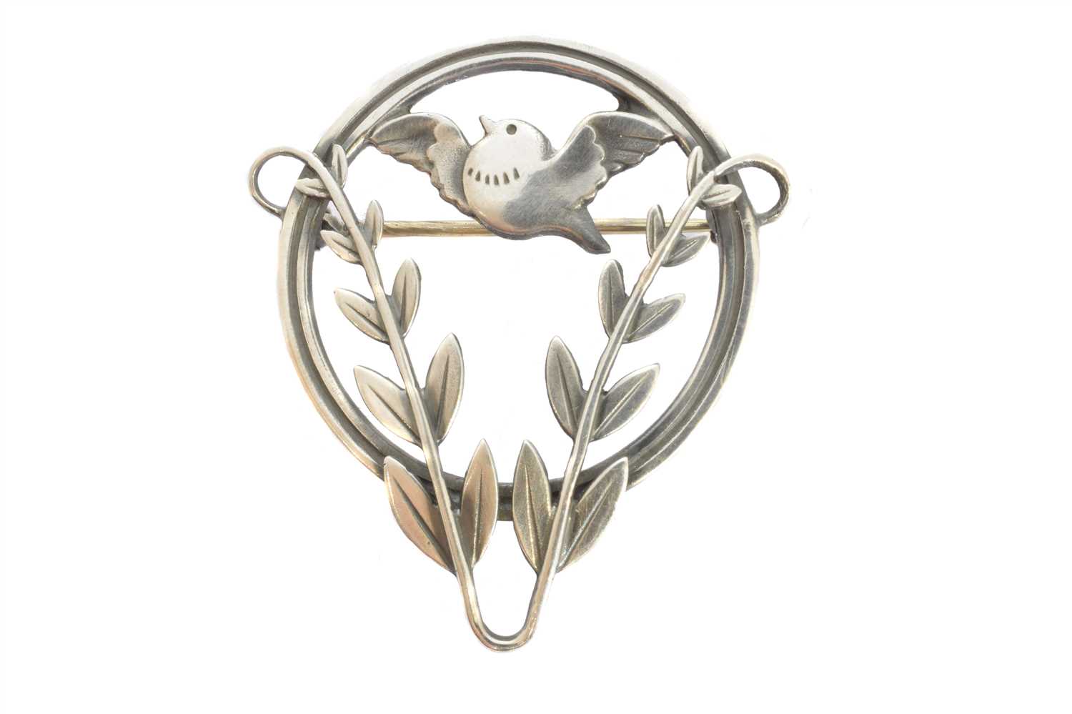 Lot 93 - A Georg Jensen brooch, pattern no. 258