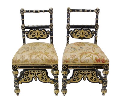 Lot 605 - A pair of Arts & Crafts design single side chairs.