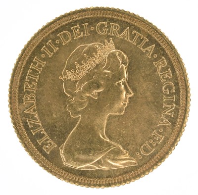 Lot 81 - Queen Elizabeth II, Sovereign, 1978, EF.