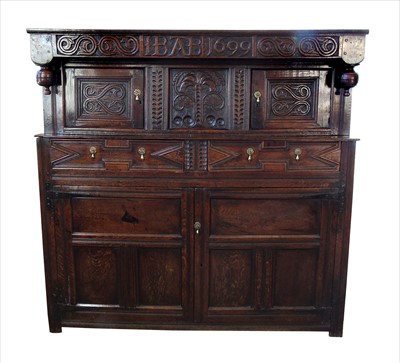 Lot 314 - 17th century oak Merioneth press cupboard