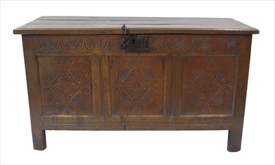 Lot 312 - 17th century oak jointed chest