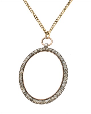 Lot 129 - An early 20th century diamond hinged locket