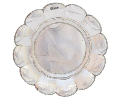 Lot 53 - A George V silver bowl