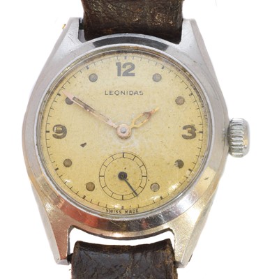 Lot 355 - A stainless steel Leonidas military wristwatch