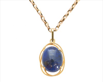 Lot 119 - A lapis lazuli pendant