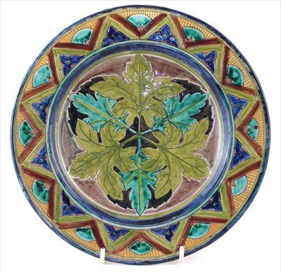 Lot 143 - Della Robbia small charger