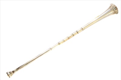 Lot 74 - An Edwardian silver horn