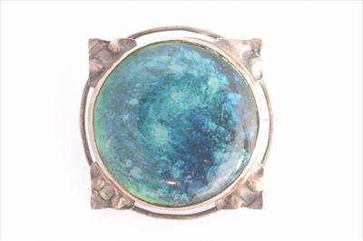 Lot 15 - An Arts & Crafts enamel brooch