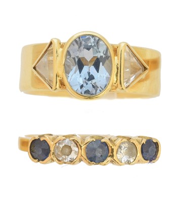 Lot 260 - Two dress rings
