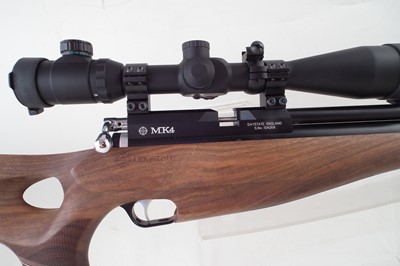 Lot 164 - Daystate MK4 air rifle with Hawke Scope and case