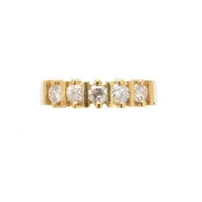 Lot 163 - An 18ct gold diamond five stone ring