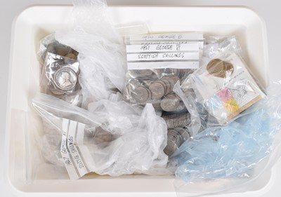 Lot 19 - Box of British and foreign circulated coinage and banknotes.