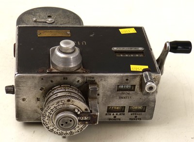 Lot 13 - Setright bus conductors ticket machine