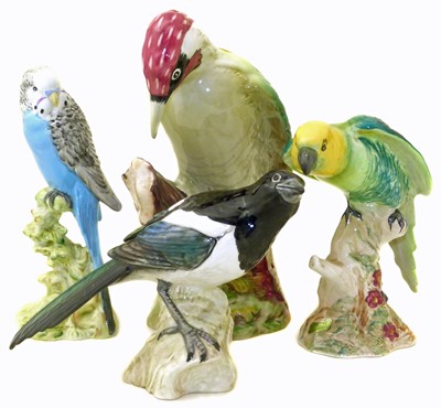 Lot 91 - Beswick Woodpecker, Parakeet, Budgie and Magpie.