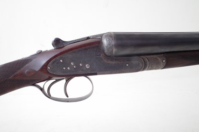 Lot 107 - William Evan 12 bore side by side shot gun 11178 with case
