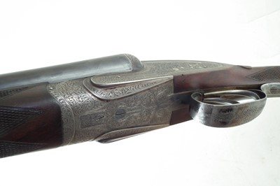 Lot 107 - William Evan 12 bore side by side shot gun 11178 with case