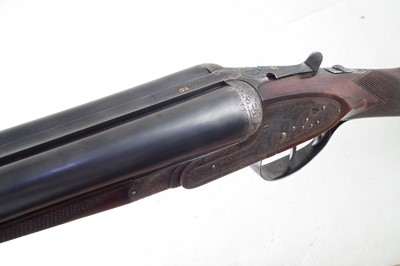 Lot 107 - William Evan 12 bore side by side shot gun 11178 with case