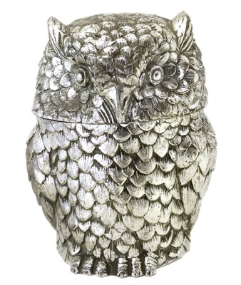 Lot 138 - 1960's Mauro Manetti Italian owl design ice bucket, 20cm (8") high.