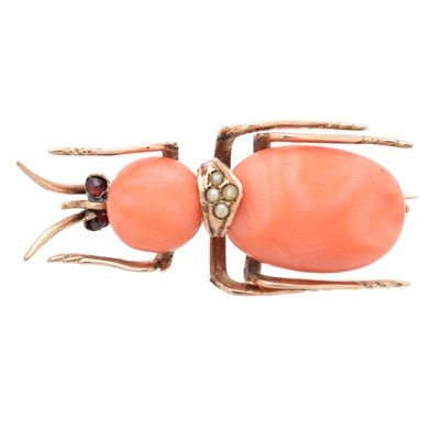 Lot 23 - A coral bug brooch