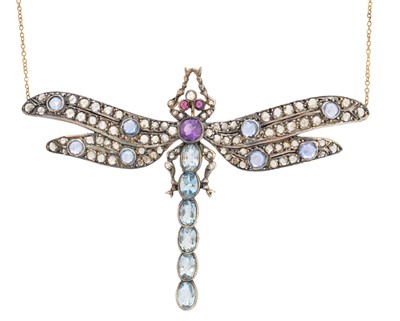Lot 81 - A vari gem necklace