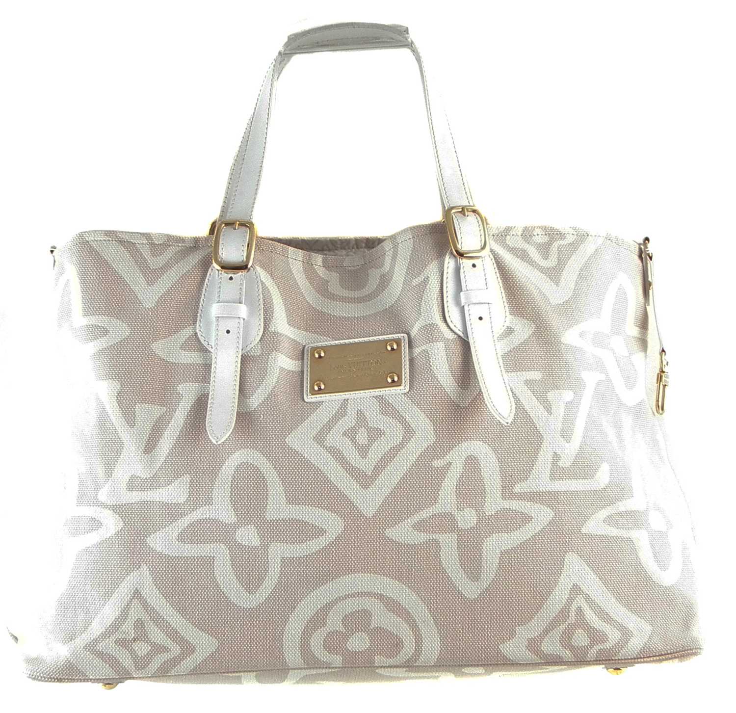 Lot 17 - A Louis Vuitton Tahitienne Cabas GM handbag