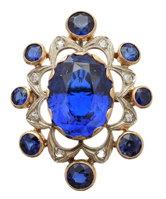 Lot 18 - A synthetic spinel, sapphire and diamond brooch