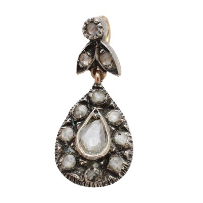 Lot 70 - A Georgian diamond pendant