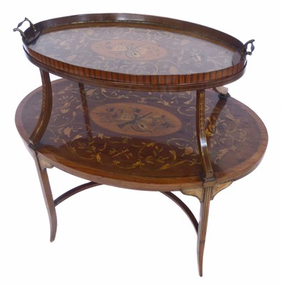 Lot 404 - Edwardian mahogany etagere