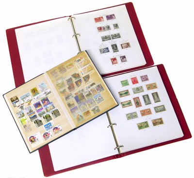 Lot 76 - Australia collection in SG printed album